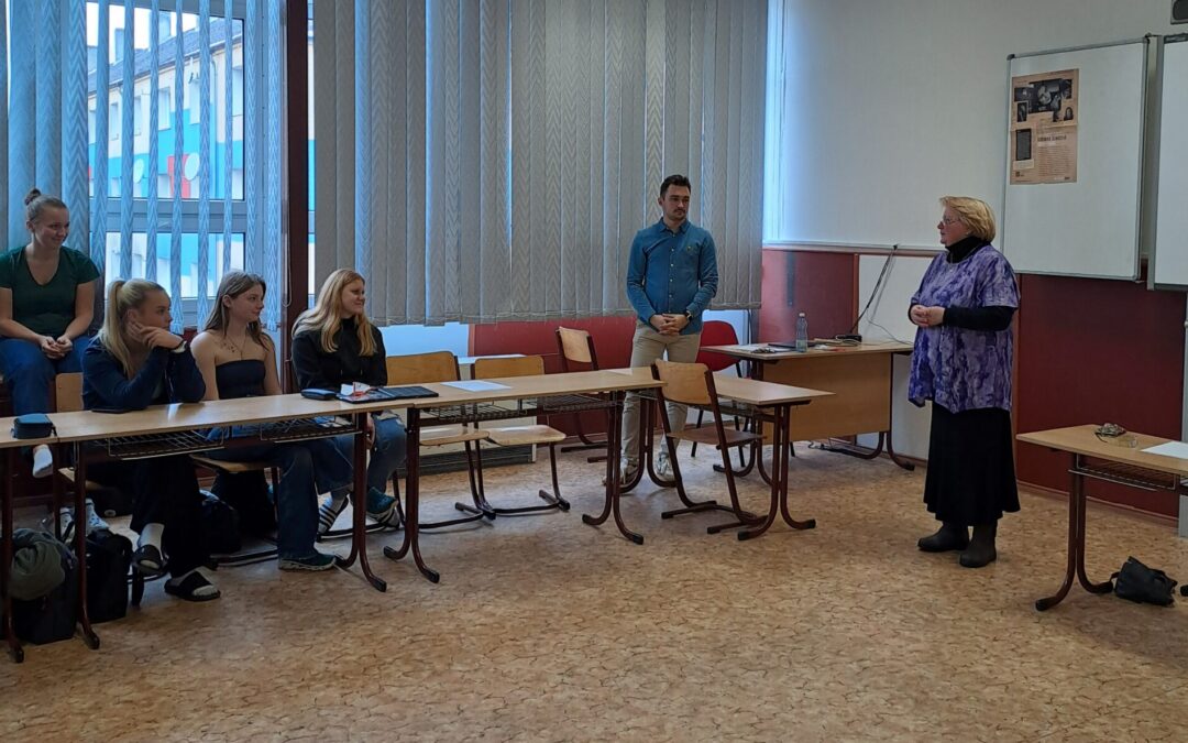 Beseda s pamětnicí