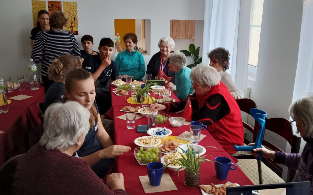 Ohlédnutí za besedami DOFE v domovech pro seniory