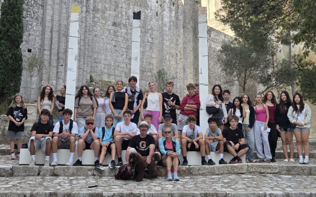 Studenti Gymnázia Mimoň poznávali krásy Provence.